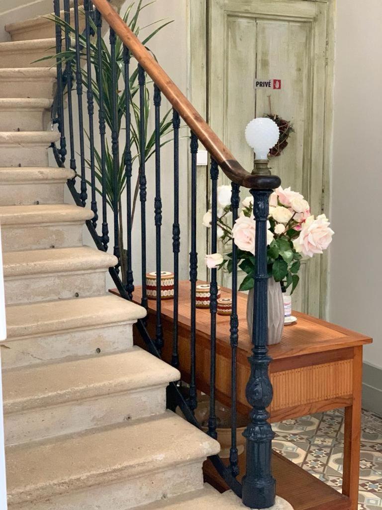 Le Coeur Des Vignes Hotel Pauillac Exterior foto
